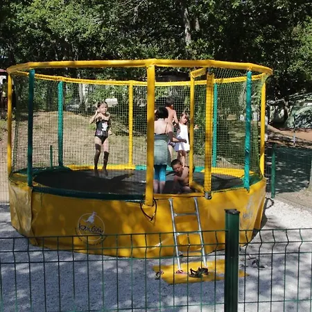Click Vacances - L'ecureuil Kamp alanı Saint-Augustin (Charente-Maritime)